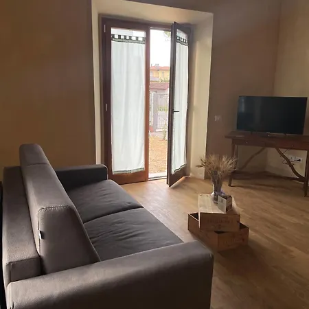 Le Due Torri Apartment *